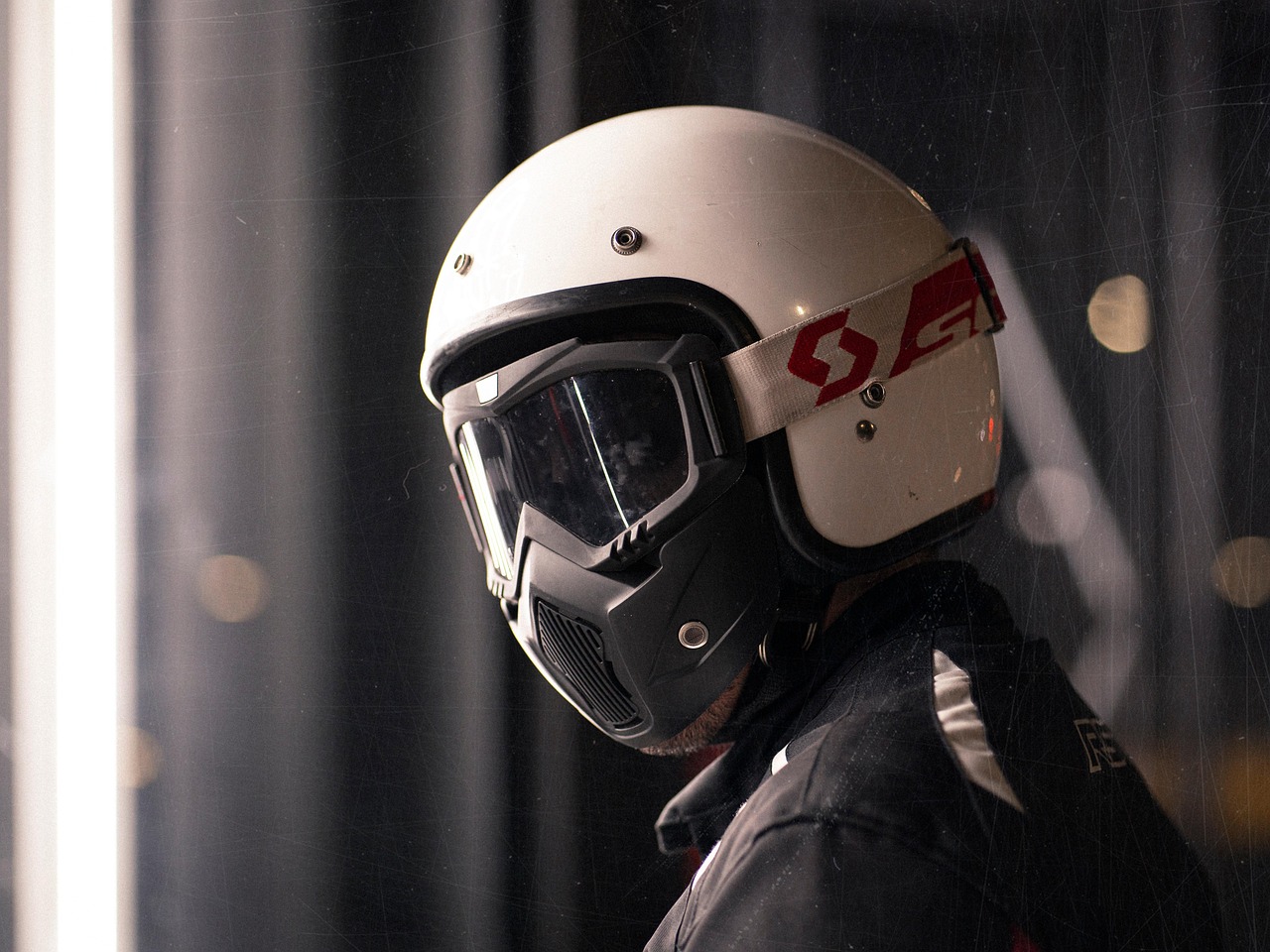 香烟对面部美容的负面影响