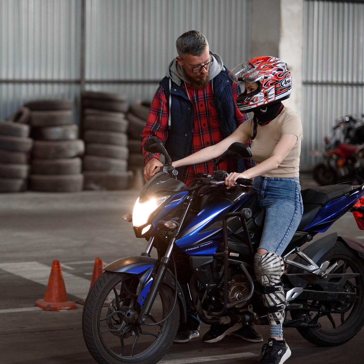 QQ华夏辅助- 青岛大件货物运输代理平台