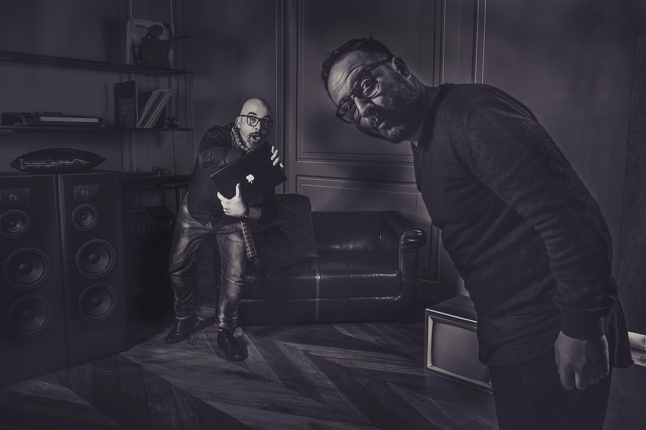 如何与吸烟伴侣协商减少吸烟？